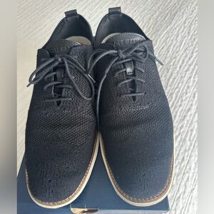 Men’s Cole Haan OriginalGran Shoes in Black (b) gently used Size:10M